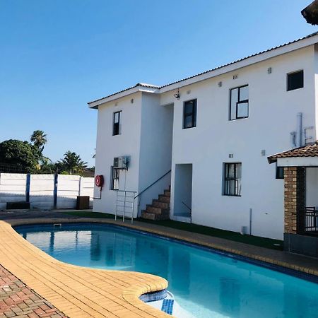 Jnc Lodge Richards Bay Eksteriør bilde