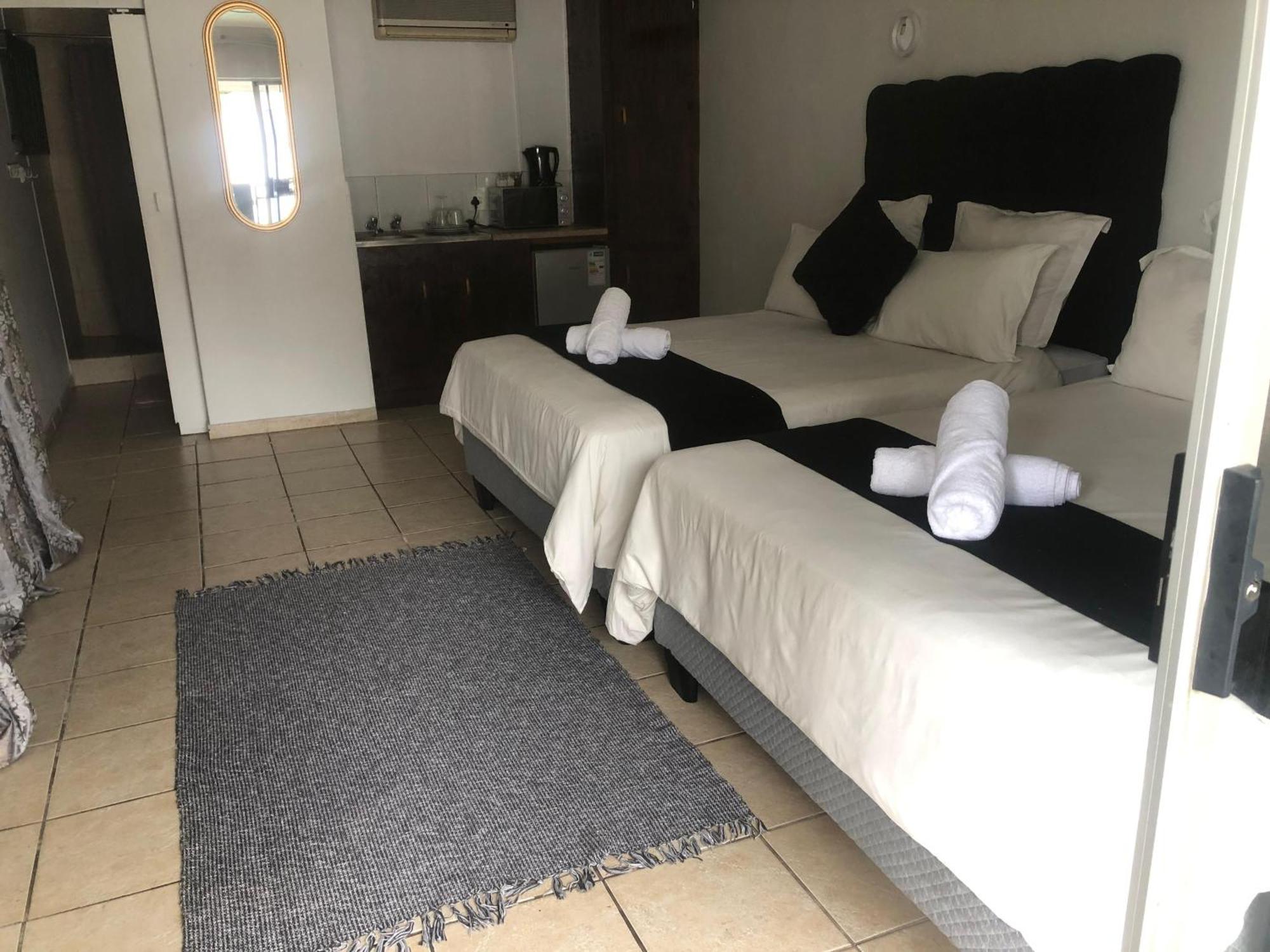 Jnc Lodge Richards Bay Eksteriør bilde