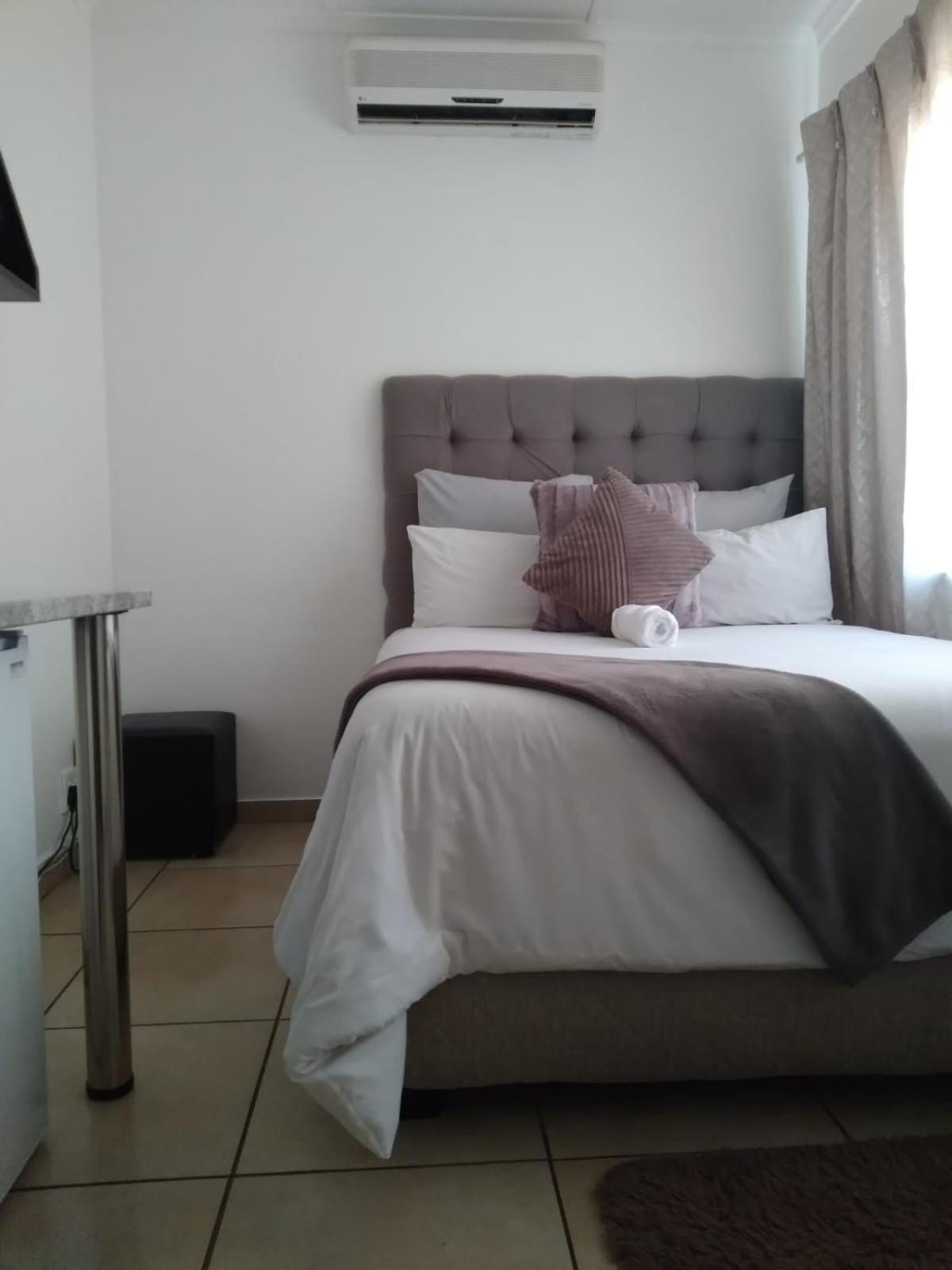 Jnc Lodge Richards Bay Eksteriør bilde